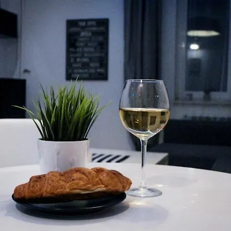 Altan Group - Stare Miasto Apartment
